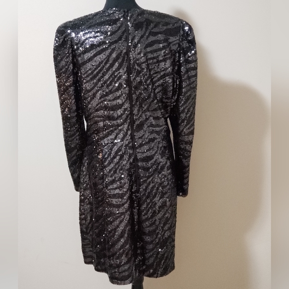 Parker Black V-Neck Dress Women's Size 16 NWT - Picture 9 of 16